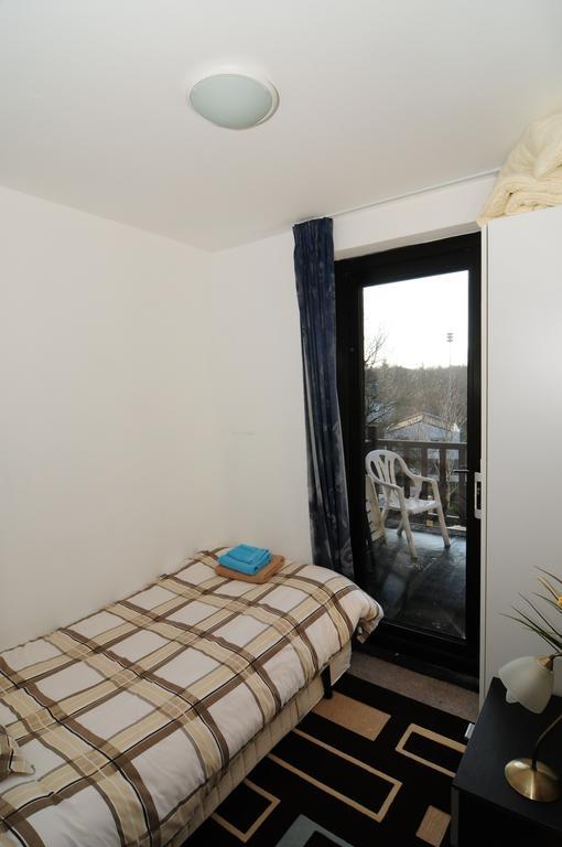 برونسوم B&B Pincky الغرفة الصورة